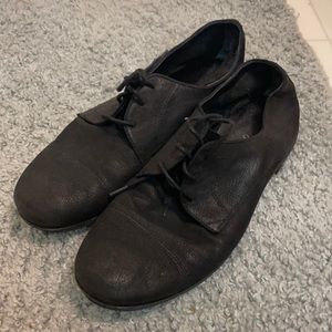 Soft, leather black Oxford shoes